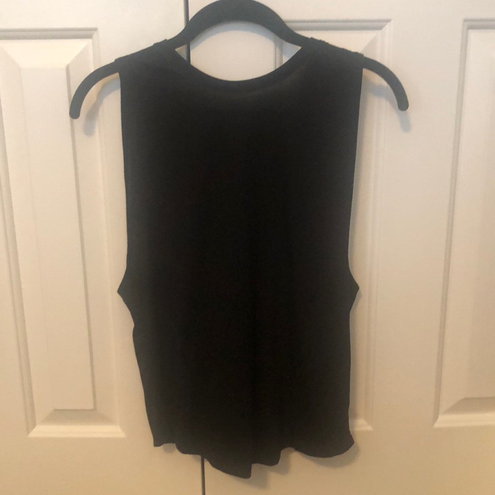 Forever 21 l Black Low Cut Backless Knit Tank